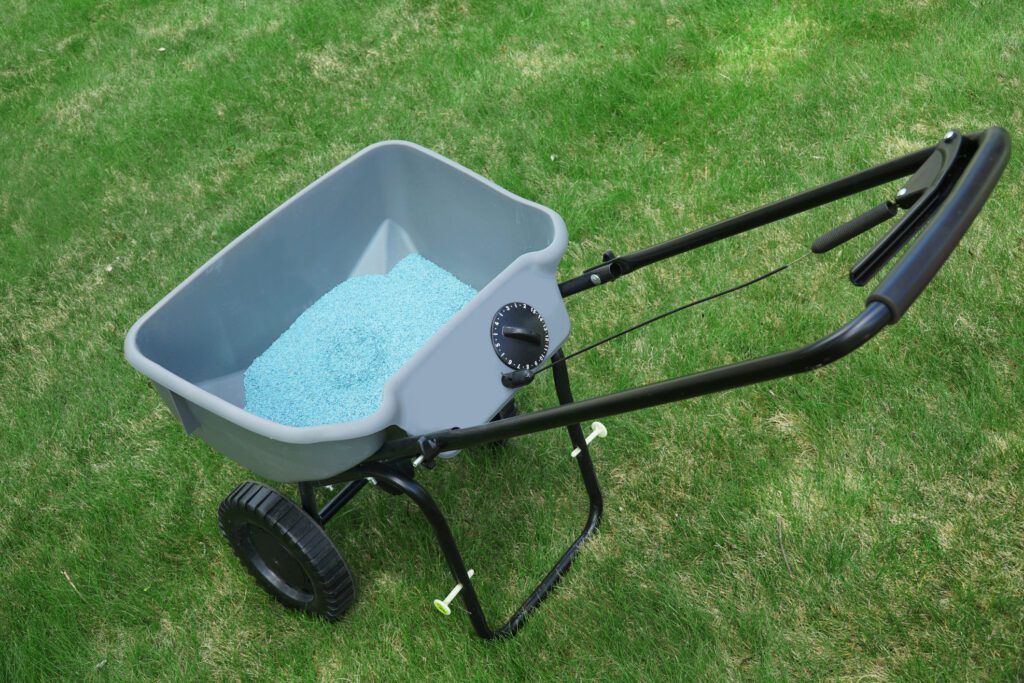 fertilizer spreader